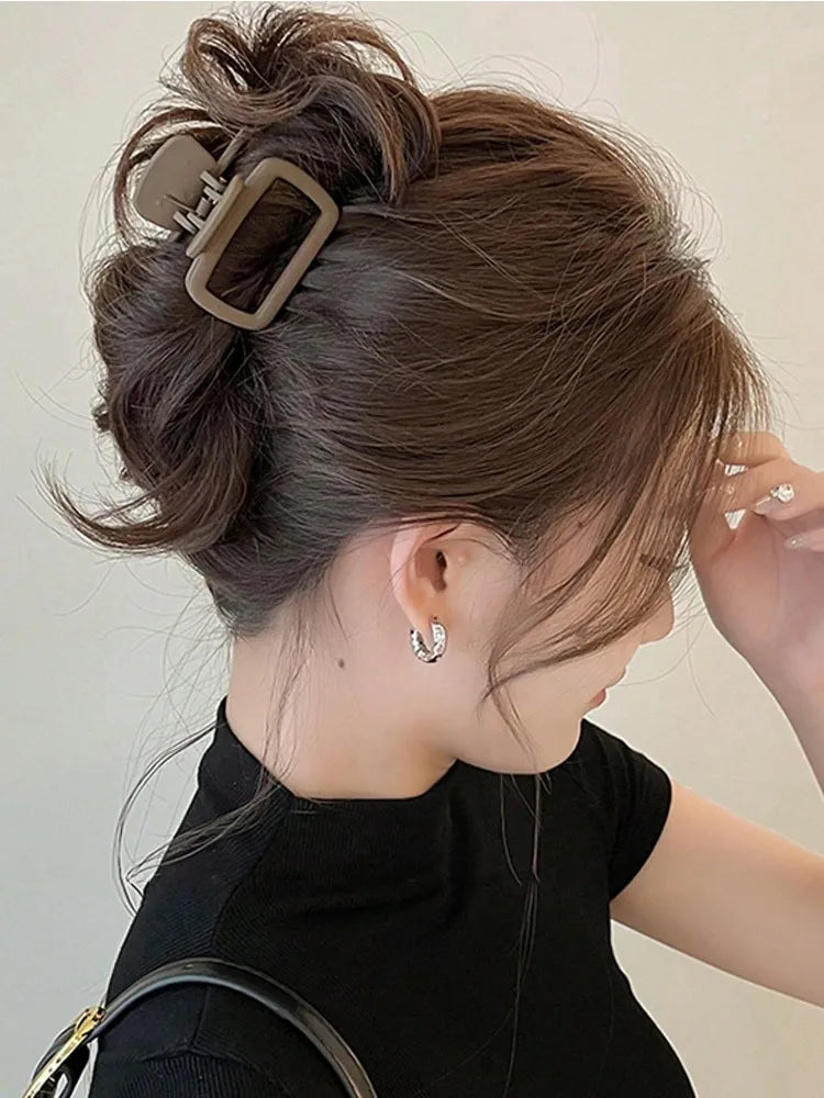 4-Piece Elegant Square Hair Claw Clips for Women – Stylish Hair Accessories